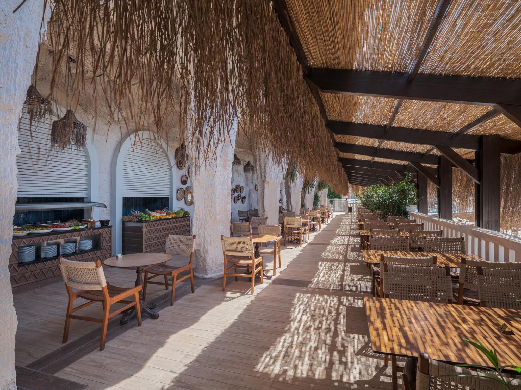 Adin Resort Hotel 아브살라르 외부 사진