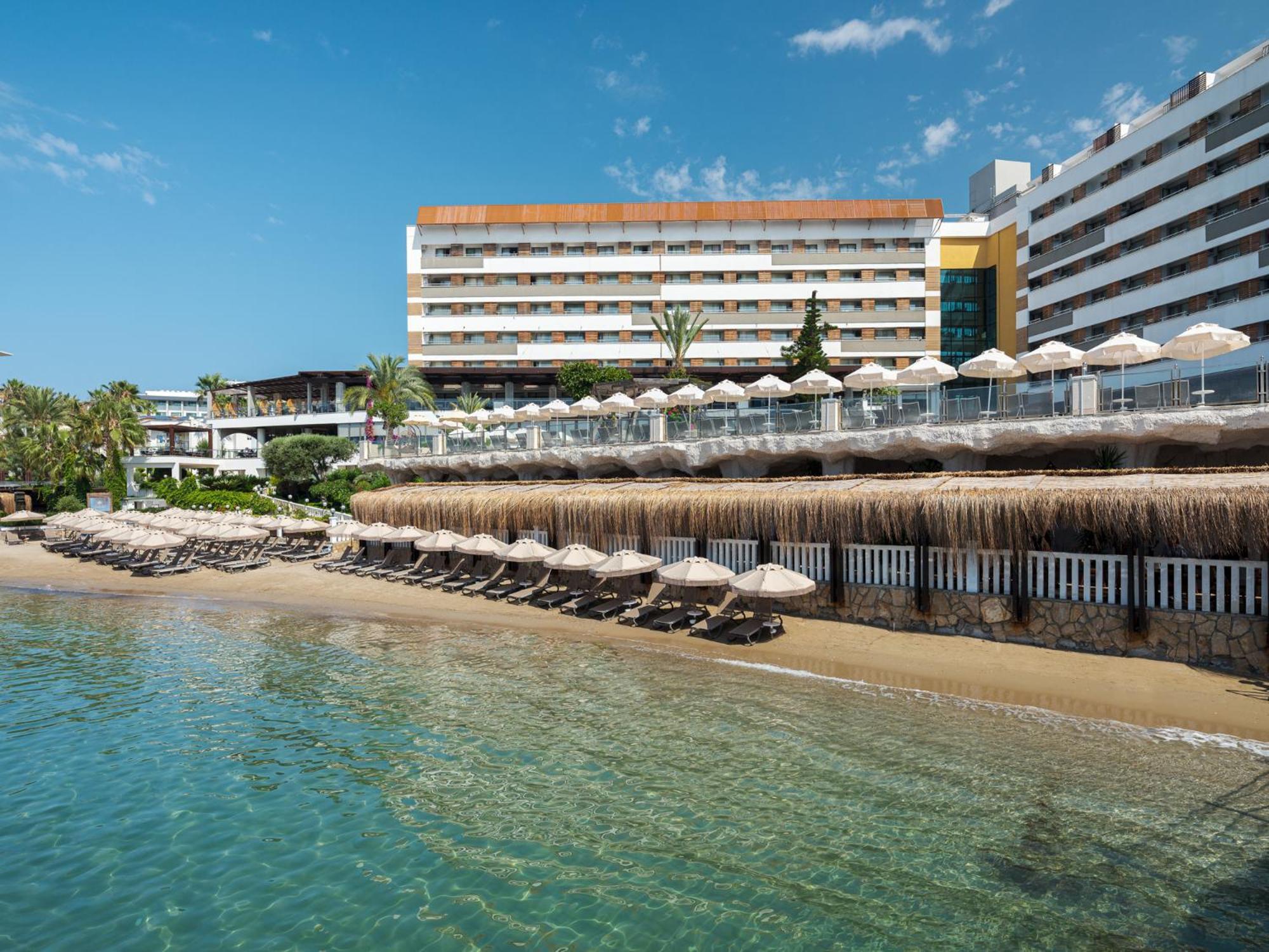 Adin Resort Hotel 아브살라르 외부 사진
