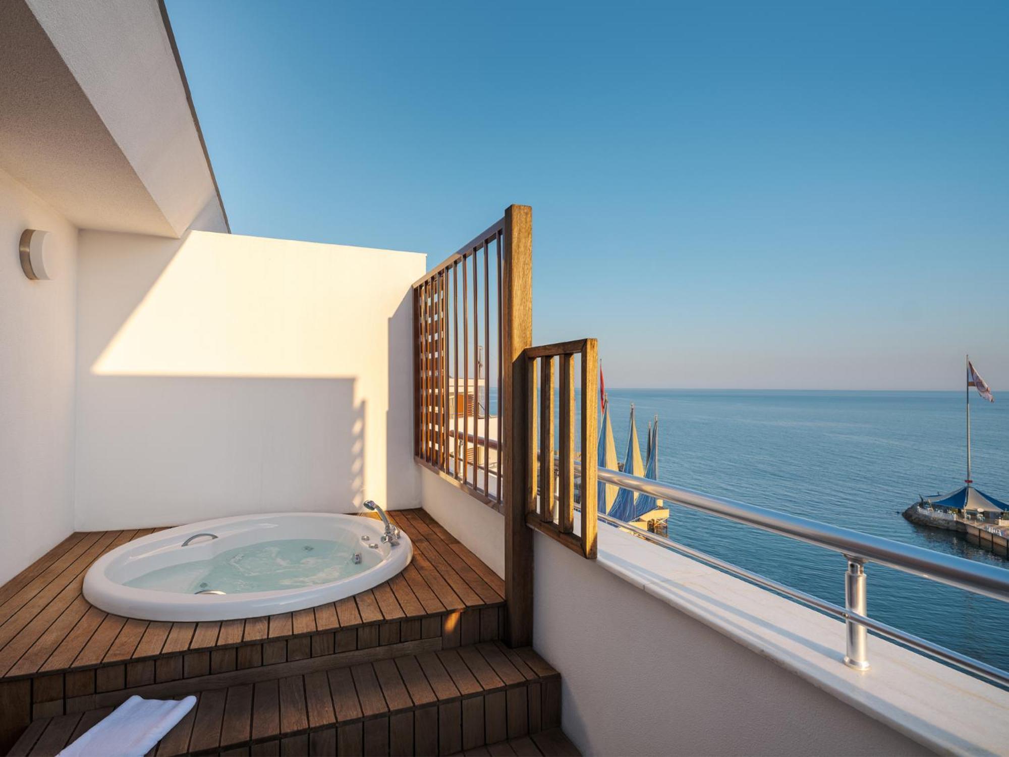 Adin Resort Hotel 아브살라르 외부 사진