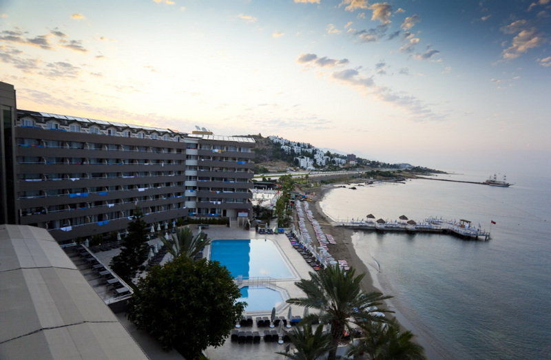 Adin Resort Hotel 아브살라르 외부 사진